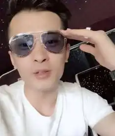 快手主播谁收入最高许华升进不到前五,辛巴花两千万开演唱会