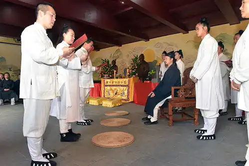 武当三丰派传人陈师行道长收徒仪式2017年