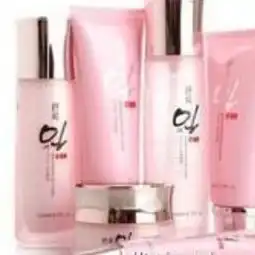 韩露可化妆品加盟图片加盟店装修图