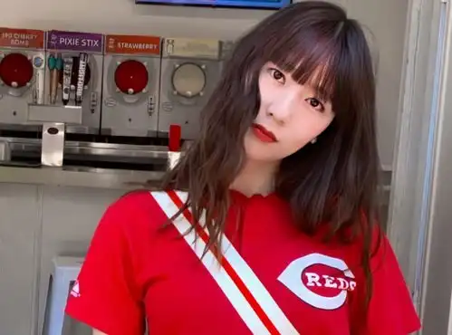十大hold不住刘海的女星热巴脸型突变,杨幂丢失少女感