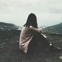 女生背影伤感头像唯美漂亮伤感的女生背影头像
