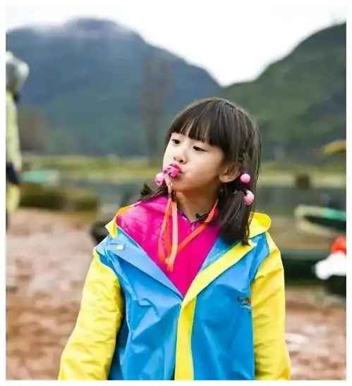 明星子女,你喜欢哪位寻找长残的,看看吧