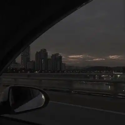 a千鹤背景墙微丧aboutyou,f微信头像我要个性网