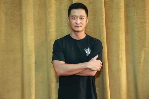 沈腾入围中国十帅,却吃醋吴京夺冠拒绝领奖,对此你怎么看