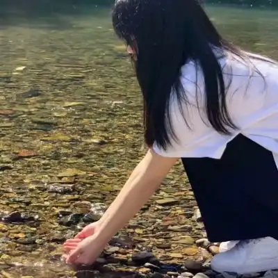 许寻高质量清新女头三拜九叩为女生头像我要个性网