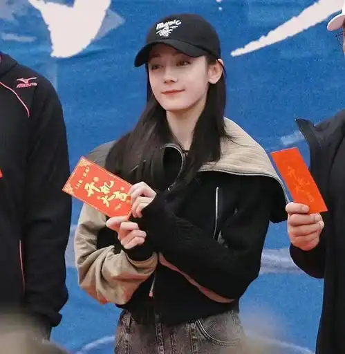迪丽热巴新剧正式开机官宣,再次挑战大女主正剧,网友意义非凡