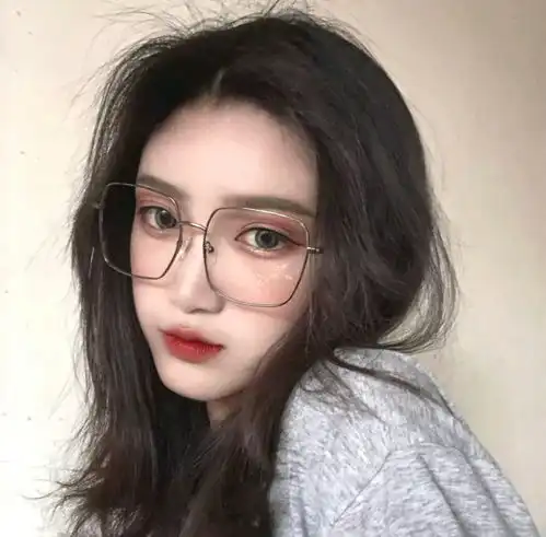 儿媳满身淤青,婆婆却装可怜说她自己摔的,儿子提前回家逮个正着