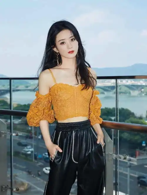有些演员其实不是很适合这个行业,可有可无