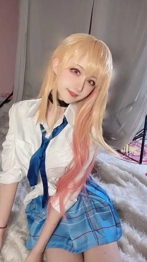 人气博主shika小鹿鹿cosplay作品喜多川海梦