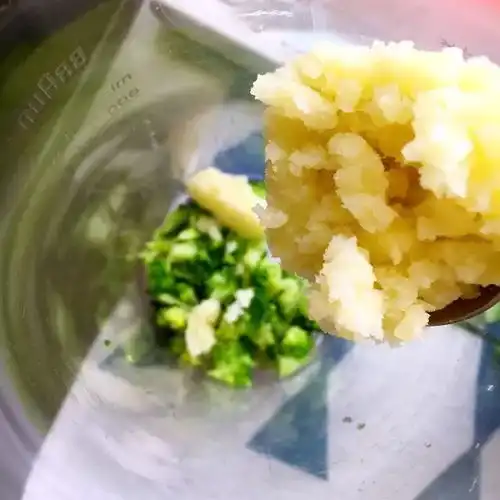 这道辅食宝宝抢着吃,还是补蛋白质的小帮手