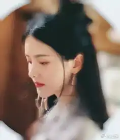 吴秀波的小三手撕小四,他到底身陷几角关系他要凉了吗