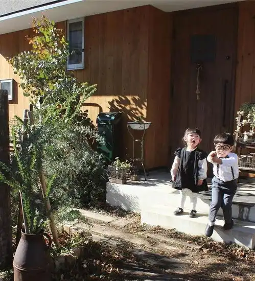 日本主妇晒庭院住宅,小院精致,房间整洁,把眼前的家居过成了诗