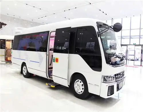 丰田考斯特12座价格豪华版4.0报价