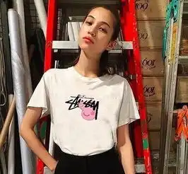 佩奇联名身上穿,社会小船不会翻