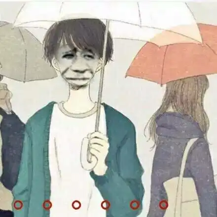 幽默段子逛街买了瓶绿茶,瓶盖拧不开,环顾四周,一男站旁边