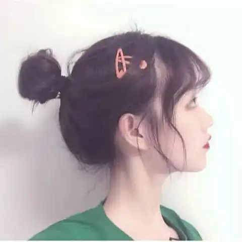 最近火了一种卡哇伊仙女头像你咋这么甜,小手还软乎乎
