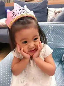 咘咘两岁生日霸气出镜一家四口幸福满满