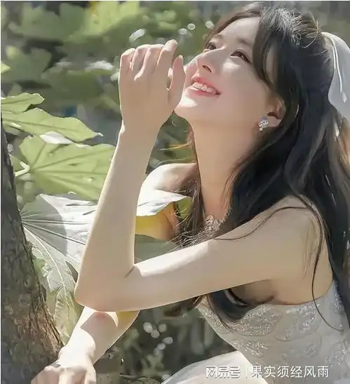 赵露思的身材太顶了网友直呼受不了