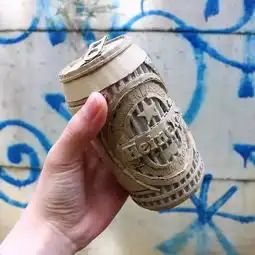 这一次,宅女的右手拯救世界