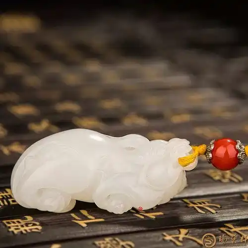 和田玉貔貅吊坠价格及图片分析如何在京东挑选高品质的和田玉貔貅吊坠
