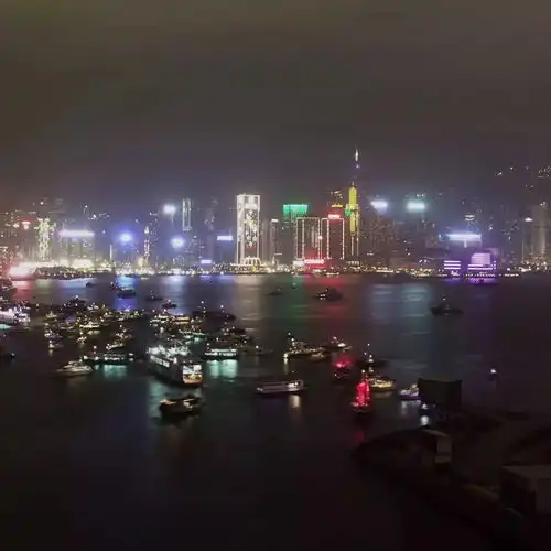 一年前朋友圈这9张照片,收获了81个赞
