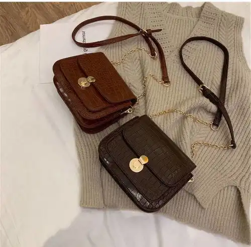 超火包包女新款潮时尚鳄鱼纹小方包韩版潮流百搭高级感ins斜挎包单肩包