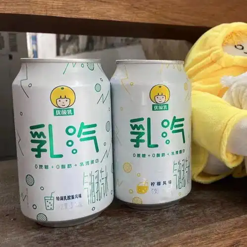 头部品牌入局新品类大品牌推出跨界包装良品铺子鲁花可口可乐