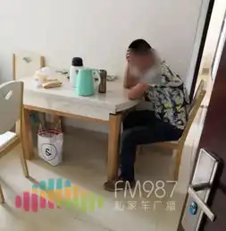 痛心福州8岁男孩坠楼身亡