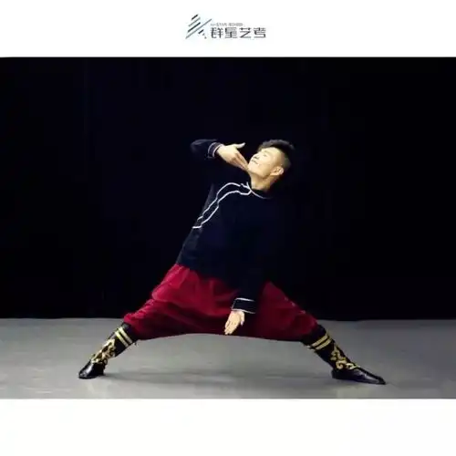 群星新学员丨6月10号面试及公开课,还可获得美国顶级表演团队大师课程