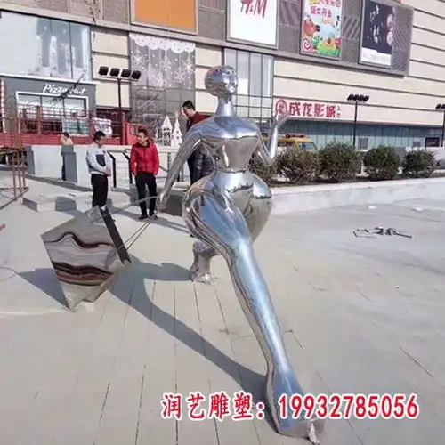 不锈钢雕塑金属镜面户外抽象人物雕塑福建抽象人物不锈钢雕塑订制