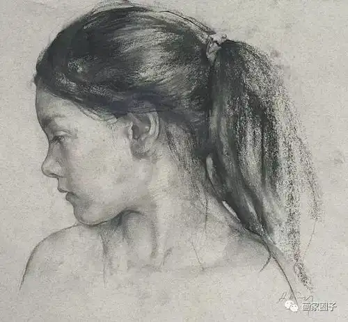这才是大师素描,列宾美院优秀作品