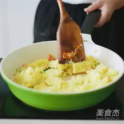 土豆泥代替你的米饭的做法土豆泥代替你的米饭怎么做