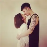 qq头像哇咔咔情侣最有爱