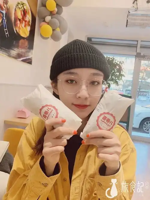 这波网红ins风吹到了康乐里新开的卷饼店