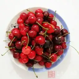吃什么补铁芹菜帮助男人补铁
