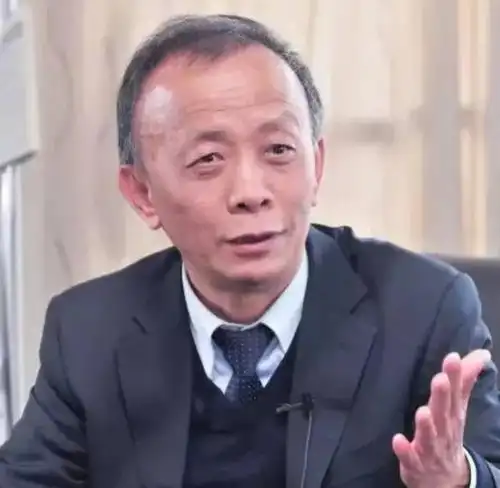 华南五虎斗,谁笑到最后广州房地产行业的沉浮录