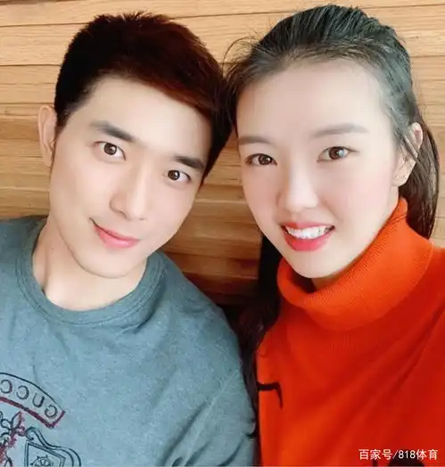 秀恩爱吴冠希以后会教张常宁打篮球现在她只能替我捡捡球