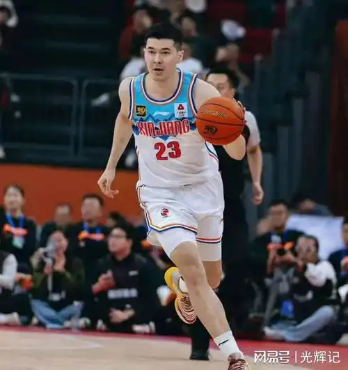 山东37分大胜新疆赛后来听听各界媒体专家怎么说,刘炜该下课了