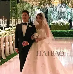 阿娇下月美国大婚曾经的最美伴娘终于要逆袭成最美新娘了,但求你的新娘妆千万记得别踩这几颗雷