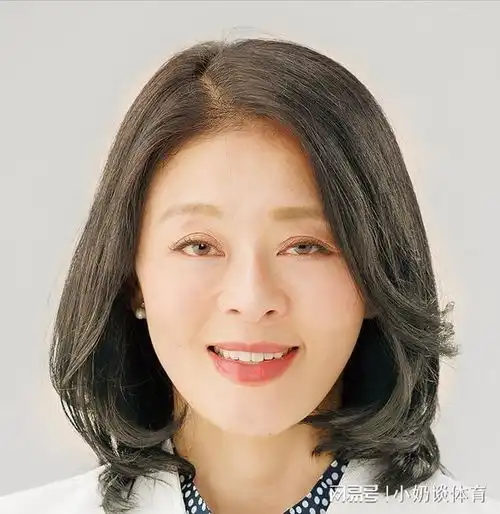 日本57岁女议员,婚内和外国人宾馆过夜,早晨精神萎靡去国会开会