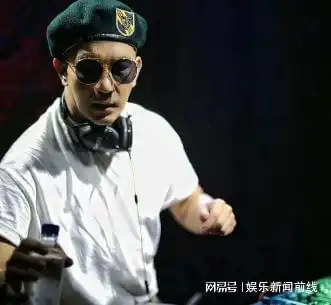 汪小菲十年飞700多趟去看大s和孩子单向奔赴的爱情也会疲倦吧