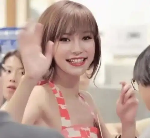 杨颖到底有多美当她10年前的旧照曝光后,才知黄晓明眼光有多毒