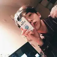 歆.