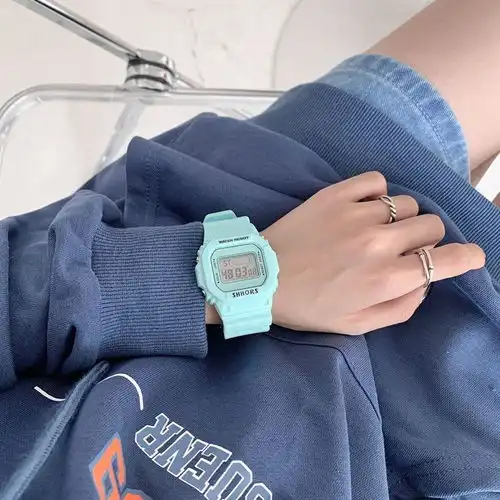 ins超火独角兽手表少女初中学生防水韩版简约原宿风运动电子表