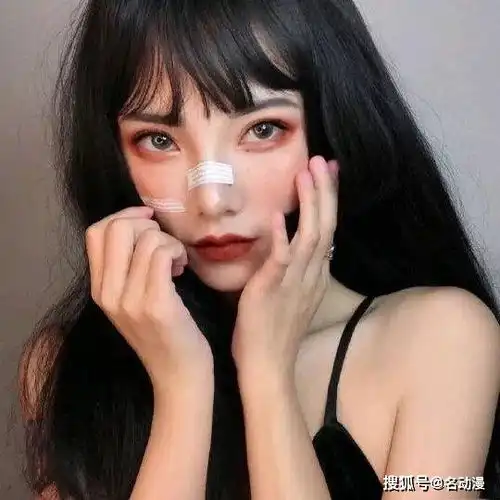 欧美小姐姐头像怎么画