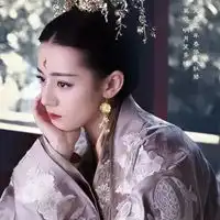 迪丽热巴图片qq头像古风可爱的迪丽热巴qq头像