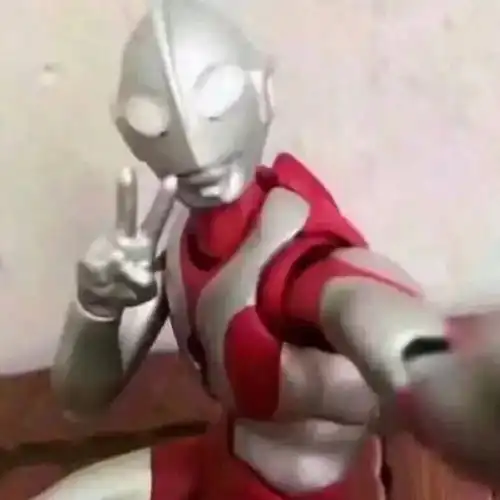 让你在班群里容易被注意的搞怪头像