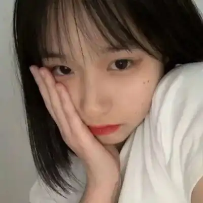 柯林惊可爱女头遗憾与爱意终会化作一轮隔着云的月