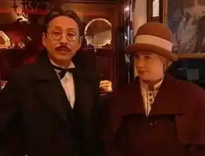 陈道明说,这是他最喜爱的演出斯琴高娃说,如果老舍先生看了这部话剧,一定会乐出声儿