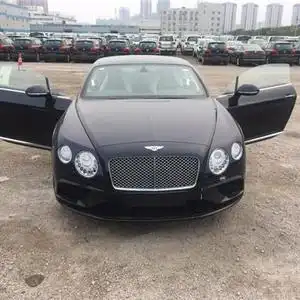 宾利飞驰v8s现车高贵优雅的王者新报价